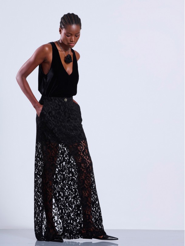 Φούστα μαύρη μακριά από δαντέλα PEARL | Libelloula Μοντέρνα γυναικεία ρούχα