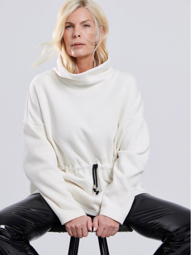 Off white sweater with standing collar MILENA | Libelloula women fashion and accessories