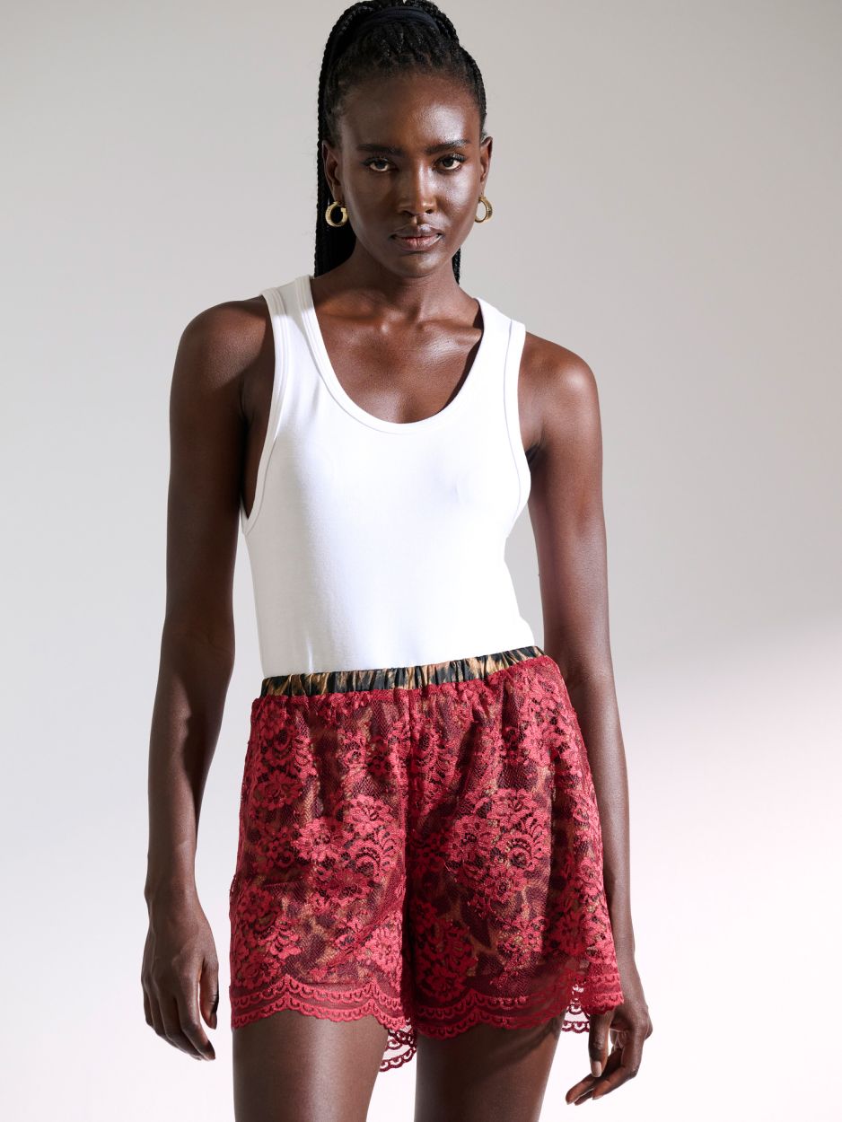 Bordeaux lace shorts KENZA