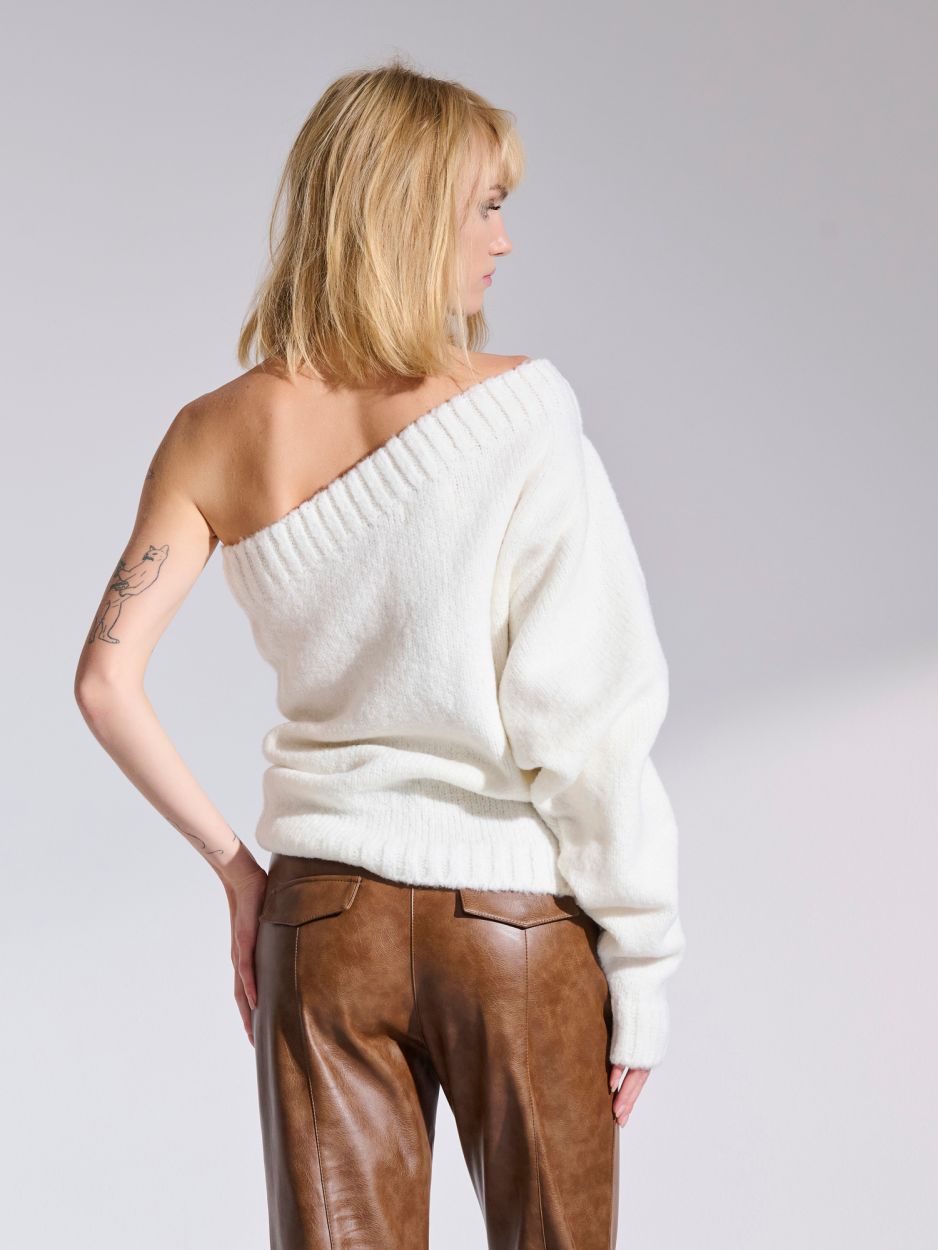 One shoulder off white knit top CECILE